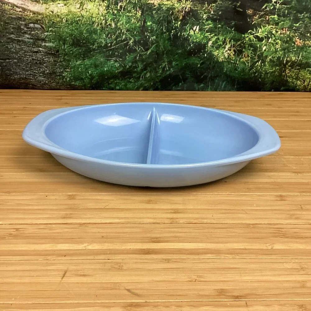 PYREX Delphite Blue 1.5 Quart Oval Divided Dish Vintage